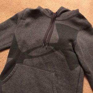 under armour sweatshirt